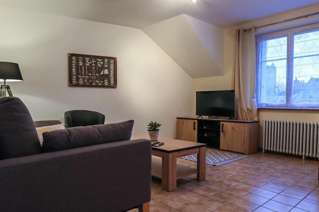 Le Saint-Cyr, Centre-Ville, Cosy, Spacieux อิสซูเดิง ภายนอก รูปภาพ